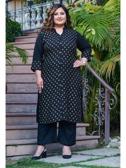 Desi Noor - Plus Size Black Gold Foil Printed Kurta