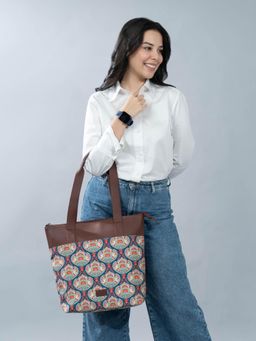 Zouk - Kovil Multi-Color Everyday Tote bag