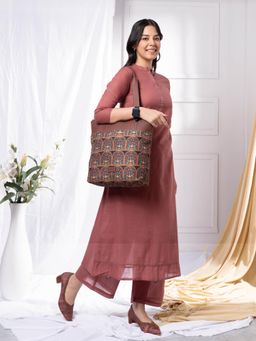 Zouk - Royal Indian Peacock Motif Everyday Tote bag