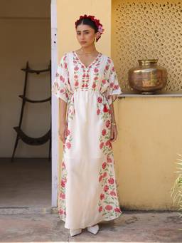 Naav - Women Off-White Floral Print Maxi Dress