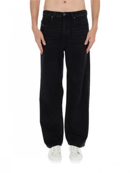Diesel - Black Relaxed Jeans