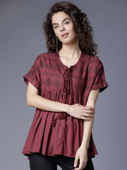 TOKYO TALKIES - Women Maroon Solid Peplum Top
