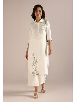 Kaveri - Off-white Honey Suckle Co-Ord (Set of 2)