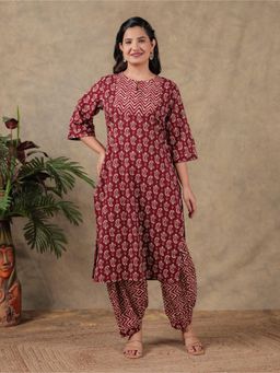 ARAMYA - Women Maroon Cotton Paisley Kurta with Salwar (Set of 2)