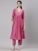 Pink color option, Currently selected