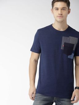 Levi's - Men Navy Blue Regular T-shirt