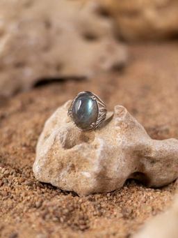 Stone Story By Shruti - Grey 18K Gold-Plated Labradorite Adjustable Finger Ring