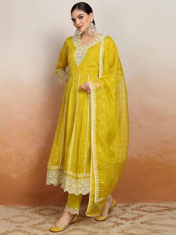 VISHUDH - Women Green Printed Anarkali Kurta with Pant & Dupatta (Set of 3)