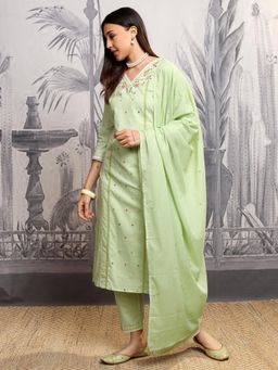 VISHUDH - Women Green Floral Kurta with Pant & Dupatta (Set of 3)