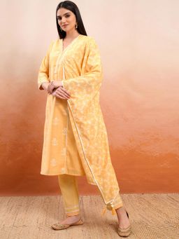 VISHUDH - Women Mustard Floral Kurta with Pant & Dupatta (Set of 3)