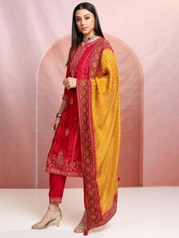 VISHUDH - Women Red Embroidered Kurta with Pant & Dupatta (Set of 3)