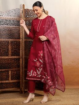 VISHUDH - Women Maroon Floral Kurta with Pant & Dupatta (Set of 3)