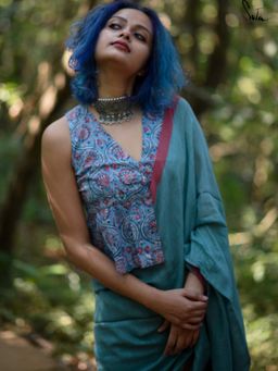 Suta - Women Blue Floral Printed V-Neck Cotton Sleeveless Stitched Blouse