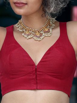 Suta - Women Maroon Solid Sleeveless Stitched Blouse