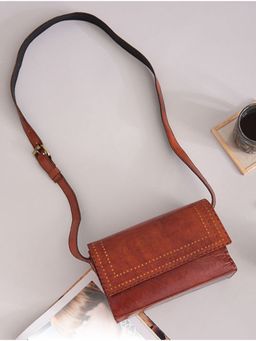 Jalwa By Deepika - Brown Sling Kutch Bag
