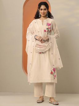 Libas - Embroidered Silk Blend Straight Kurta Pant with Dupatta