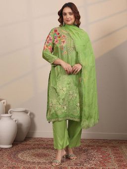 Extra love by Libas - Embroidered Silk Crepe Straight Kurta Pant with Dupatta