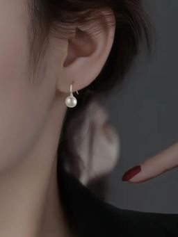 RACHIVA - 925 Sterling Silver Minimal Pearl Hook Earrings