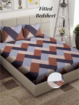 ARRABI - Multi Geometric 310 TC Cotton Blend Super King Fitted Bedsheet with 2 Pillow Covers
