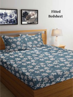 ARRABI - Blue Floral TC Cotton Blend Supert King Fitted Bedsheet with 2 Pillow Covers