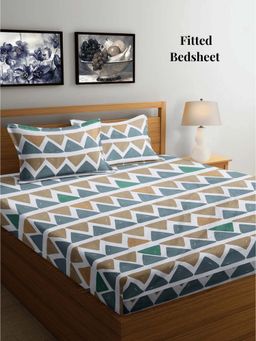 ARRABI - Multi Geometric TC Cotton Blend Supert King Fitted Bedsheet with 2 Pillow Covers