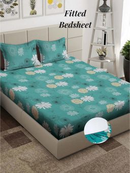 ARRABI - Green Floral 310 TC Cotton Blend King Fitted Bedsheet with 2 Pillow Covers