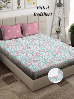 ARRABI - Green Floral 310 TC Cotton Blend Super King Fitted Bedsheet with 2 Pillow Covers