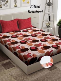 ARRABI - Red Geometric 310 TC Cotton Blend Super King Fitted Bedsheet with 2 Pillow Covers