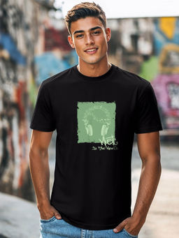 Bewakoof - Men's Black The New O2 Graphic Printed T-shirt