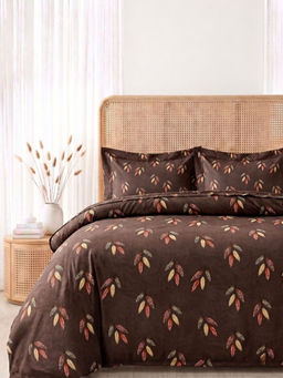 the White Moss - Brown 250Tc Pure Cotton Reactive Bedsheet with 2 Pillow Covers (King Size)