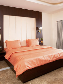 Oyvu - Orange 300Tc Bedsheet with 2 Pillow Covers
