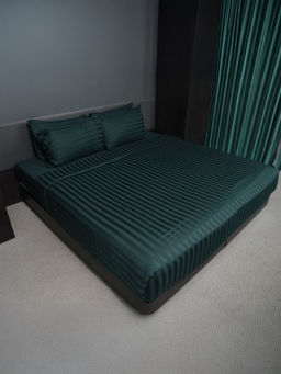 Oyvu - Green 500Tc Bedsheet with 2 Pillow Covers