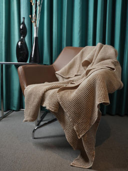 Oyvu - Tan Waffle Throw Blanket (Single)