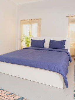 Oyvu - Blue 300Tc Bedsheet with 2 Pillow Covers