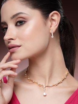 Estele - Luxury Gold Plated CZ Leaf Necklace Set with Elegant Drop Pendant