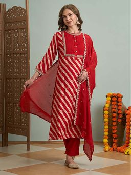 FASHOR - Red Embroidered Kurta with Pant & Dupatta