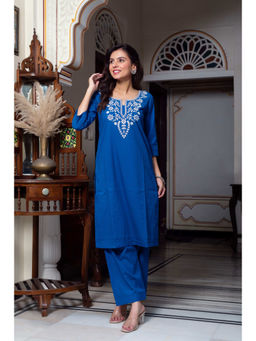 Bhavini Paris - Aarna Straight Kurta with Pant