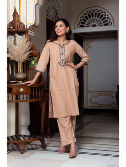 Bhavini Paris - Dhriti Straight Kurta with Pant