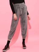 Grey color option, Currently selected