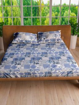 LABHAM - Dusty Blue Pure Cotton King Size Printed Bedsheet with Pillow Covers (Set of 3)