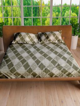 LABHAM - Hemlock Pure Cotton King Size Printed Bedsheet with Pillow Covers (Set of 3)