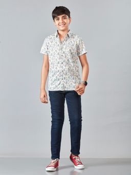 Lil Peacock - Stylish Boys Twill Lycra Printed Half Sleeves Shirt - White