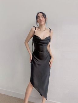 Outzidr - Black Cowl Neck Satin Slip Midi Dress