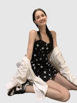 Outzidr - Black Floral Printed Dress