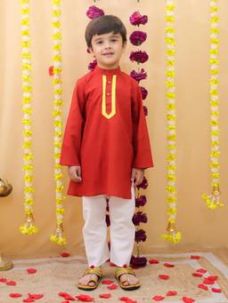 BownBee - Full Sleeves Cotton Kurta With Pajama - Maroon