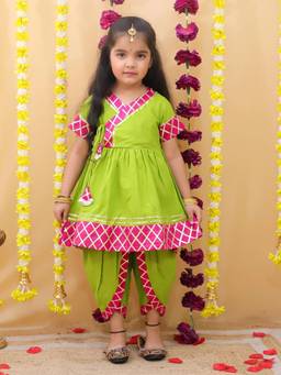 BownBee - Angrakha Style Kurta With Dhoti - Green