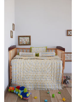 ADYA - Funky Fish Infant Quilt