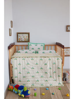 ADYA - Holiday Green Car Infant Quilt