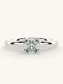 White Gold color option, Currently selected