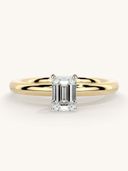 Gold color option, Currently selected